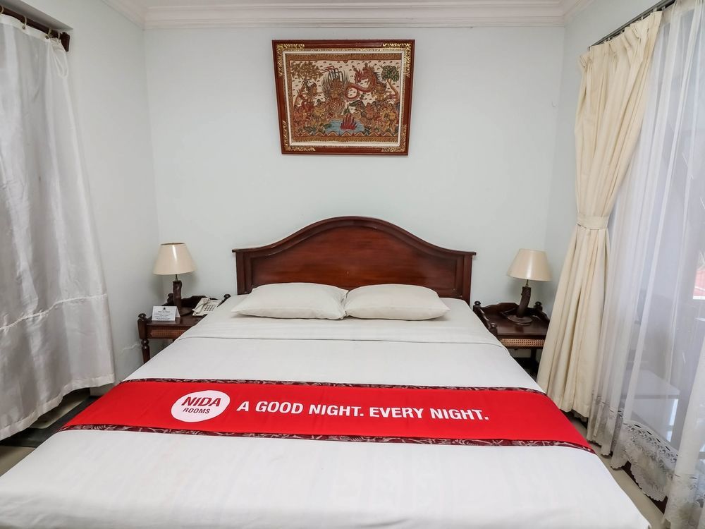Legian Beach Hotel Кута Екстер'єр фото